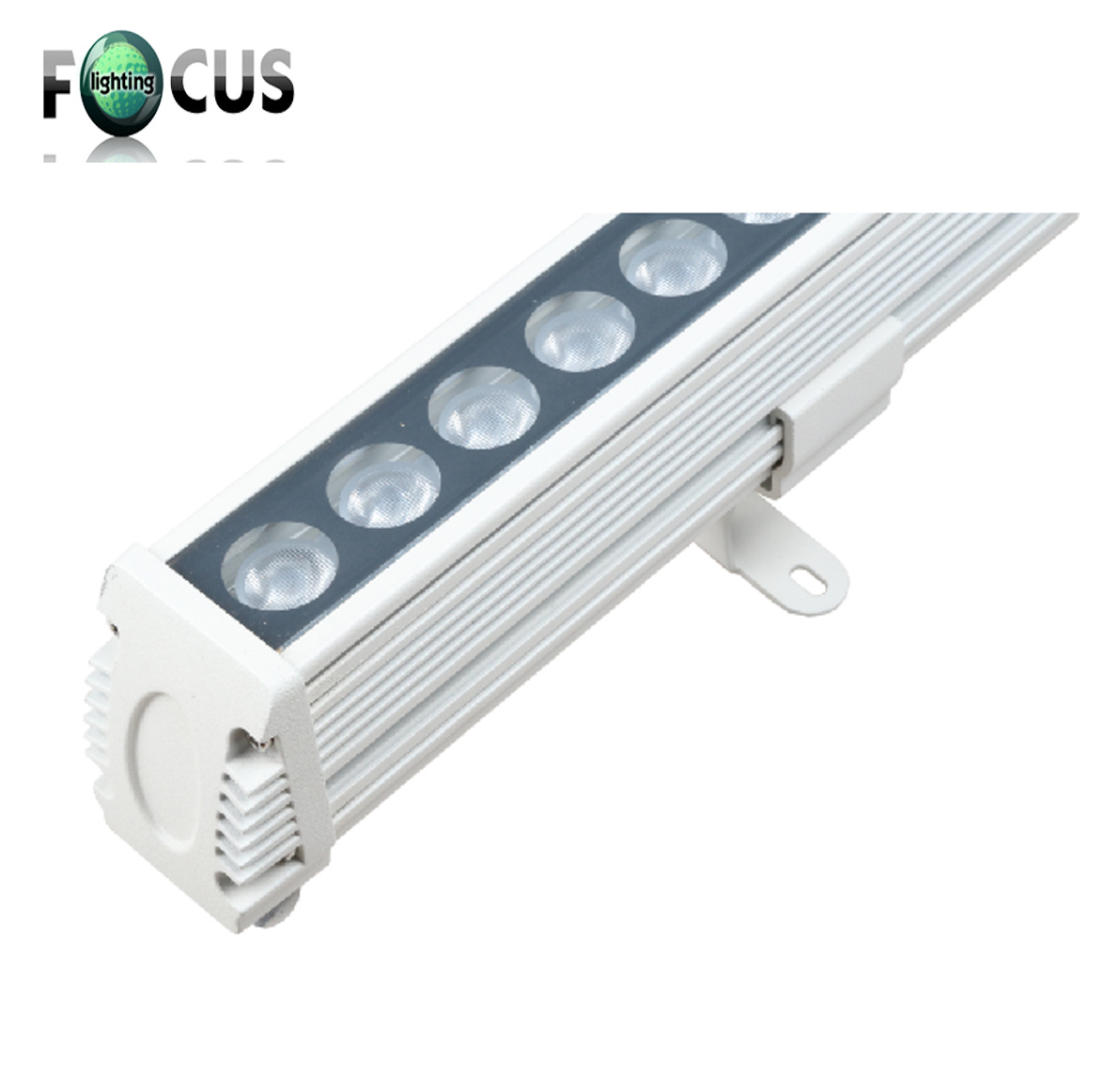 FCSLX45-2-36WW  /  LED Wallwasher Light